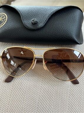 Ray-Ban Gold Frame Brown Gradient Aviator Sunglasses